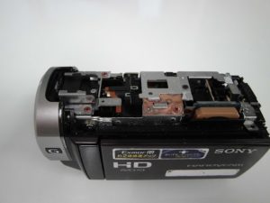Sony HDR-CX370V プールに水没