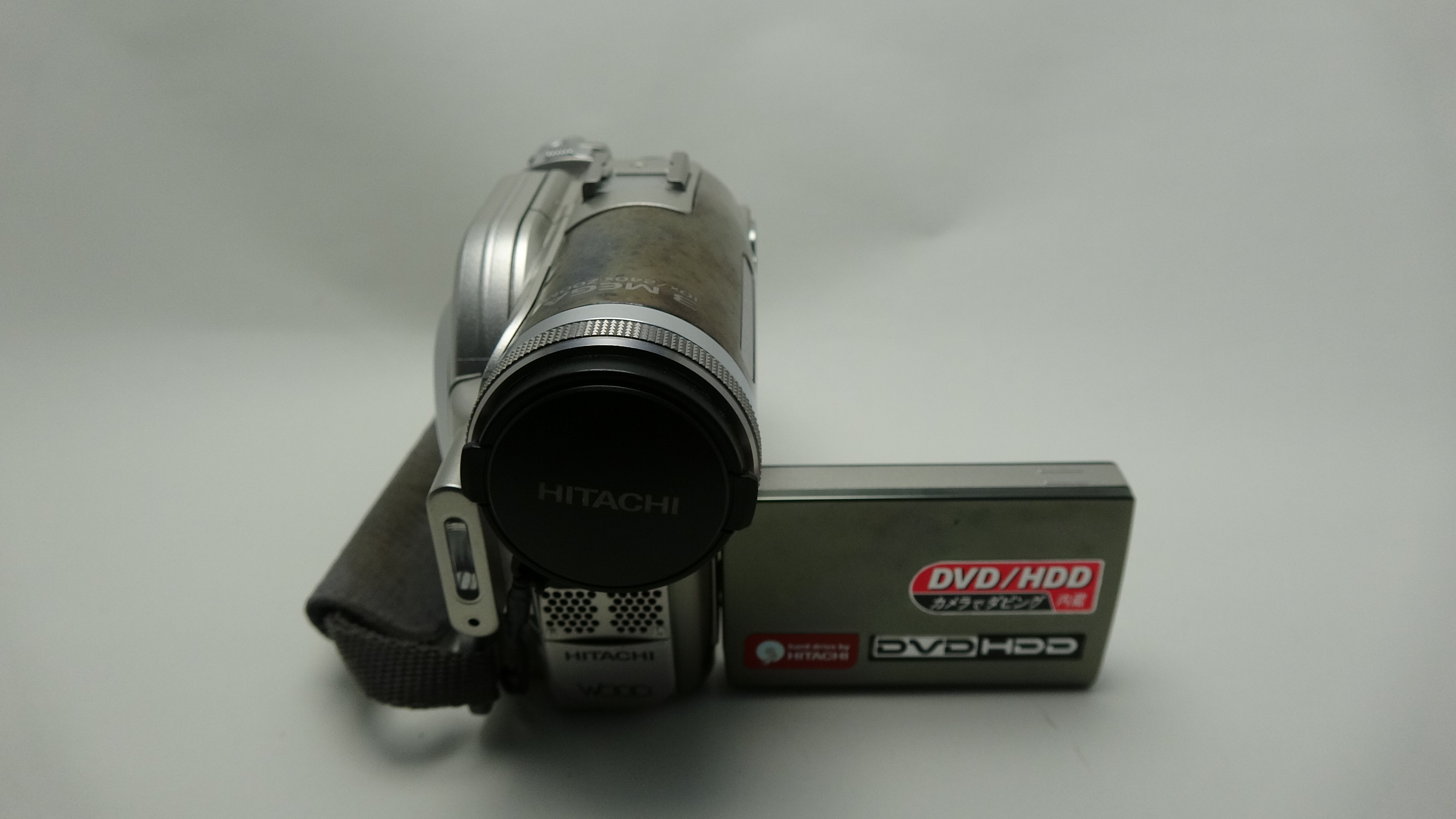 DZ-HS303-Hitachi 故障したビデオカメラからデータ復旧