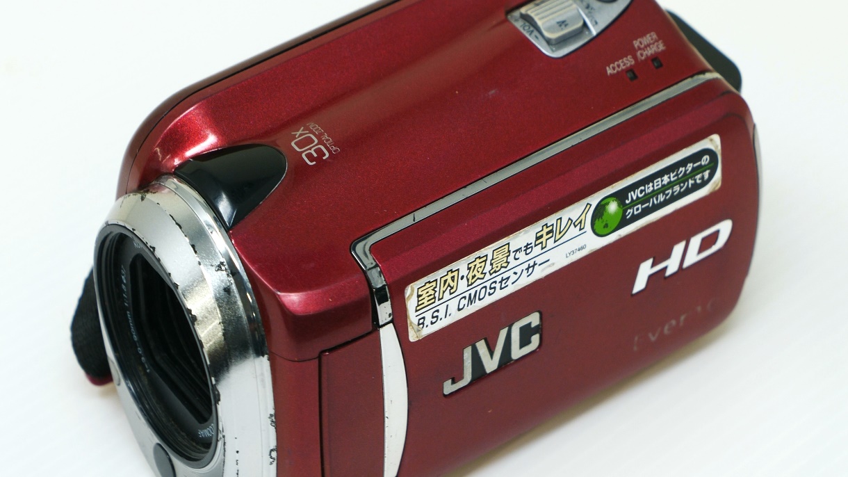 ビデオカメラの液晶モニターが映らない(JVC Everio GZ-HD620) | ビデオ